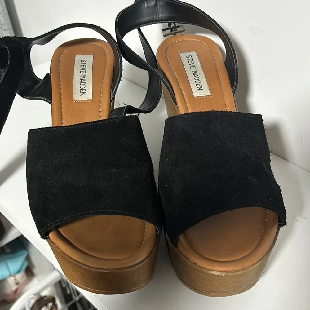 Steve Madden Black Wedge Sandals